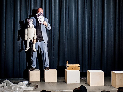 Puppen sterben besser - lecture performance zu dem Jenseitigen des Figurentheaters