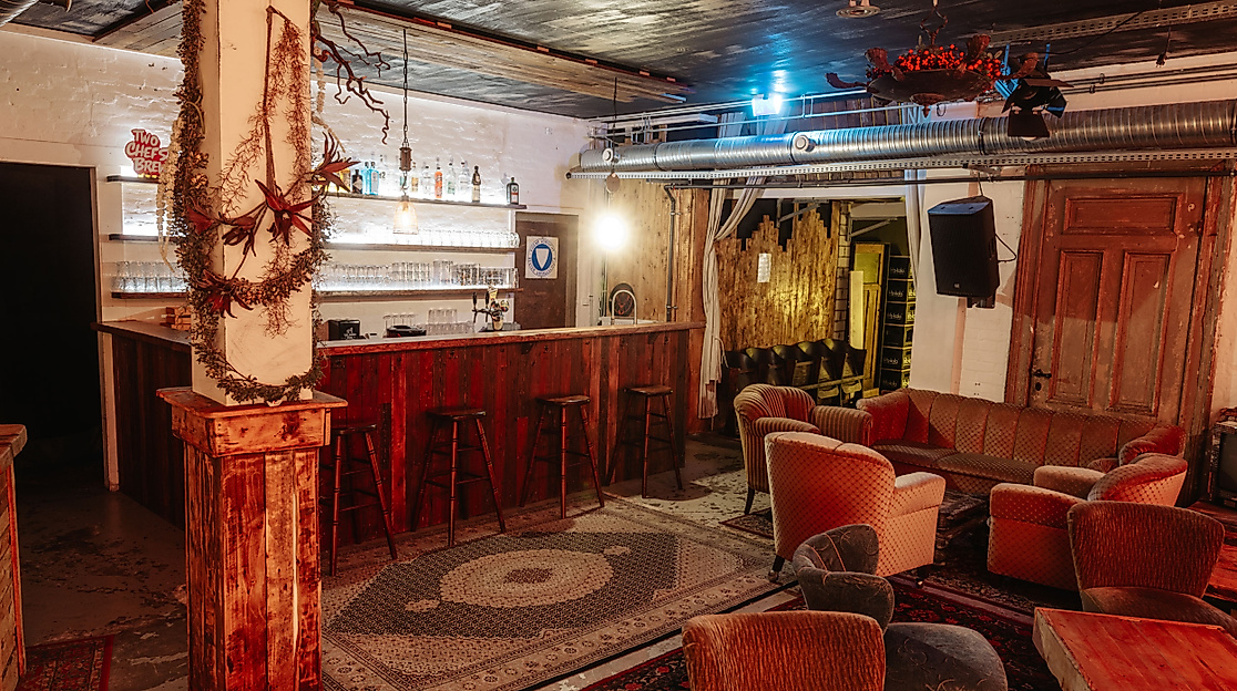 Hebebuehne-c-Aileen-Hoeltke-aka-Chaplin-web-3-2500x1500