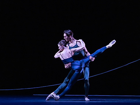 Variations for Two Couples_Hans van Manen_TänzerInnen Ida Praetorius, Matias Oberlin  Kiran West