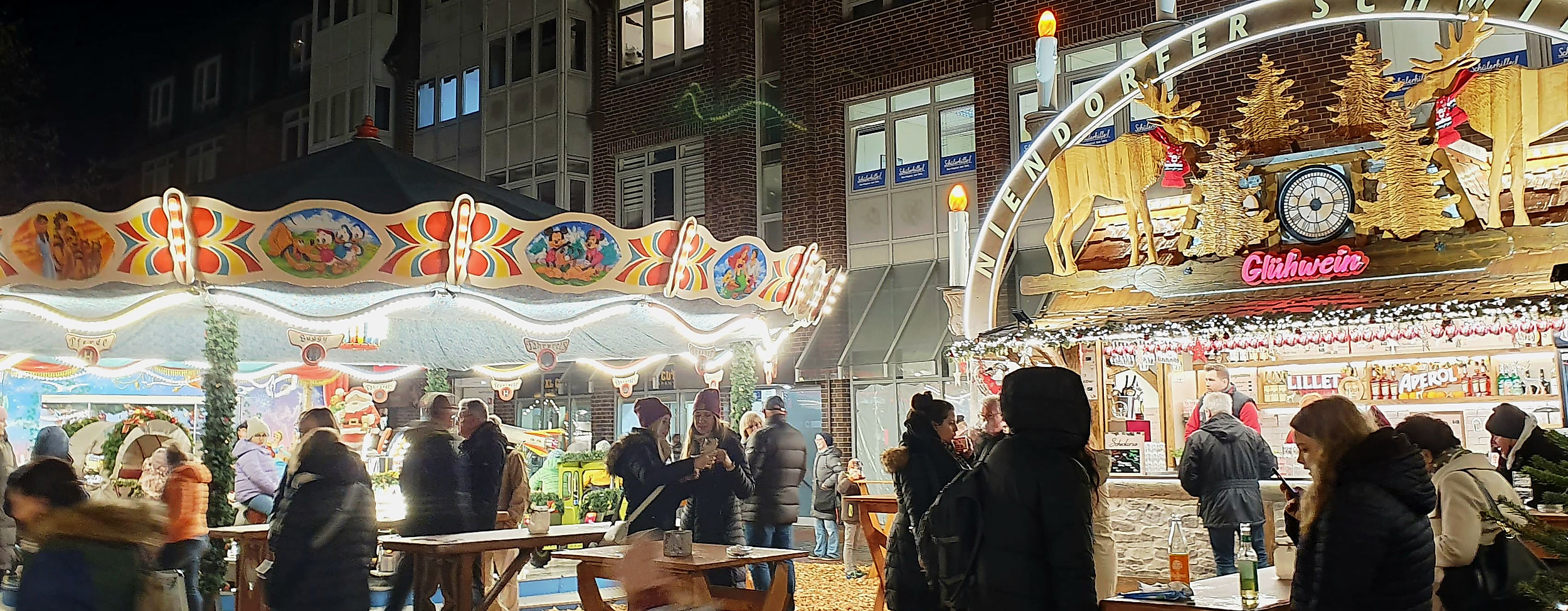 Weihnachtsmarkt Niendorf Kinderkarusell
