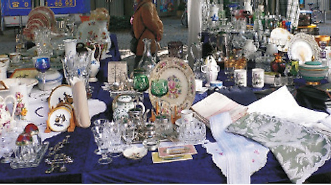 Hallenflohmarkt in der CD-Kaserne