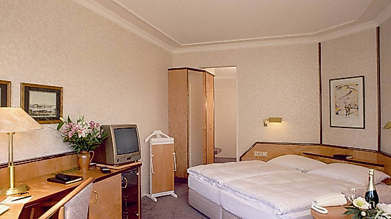 Hotel Senator Hamburg: Zimmerbeispiel Doppelzimmer