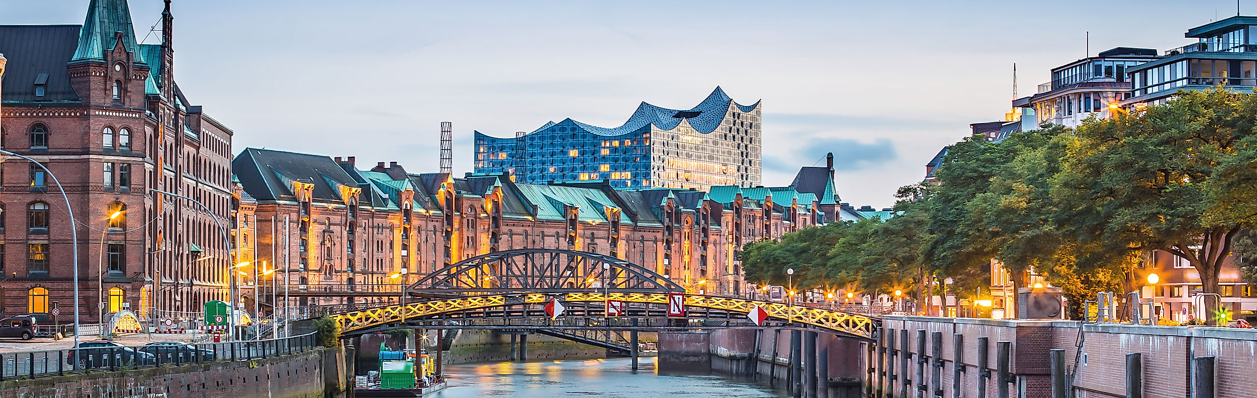 Speicherstadt und Elbphilharmonie in Hamburg
