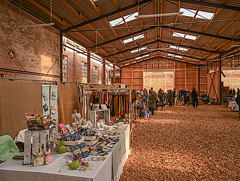 Hof-Markt mit Verkostung und Kunsthandwerk