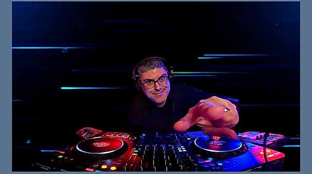 DJ Sascha - Bar Cosmopolitan