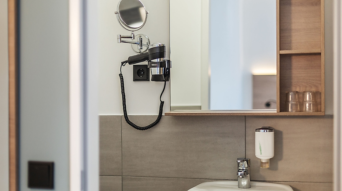 Garner Hotel Hamburg - Nord: Bad