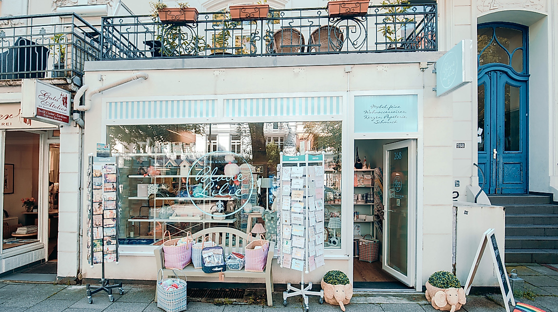 blaue-lilie-eppendorf_c-konstantin-beck-photography-2