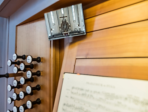 Mühleisen-Orgel in der Kirche am Rockenhof