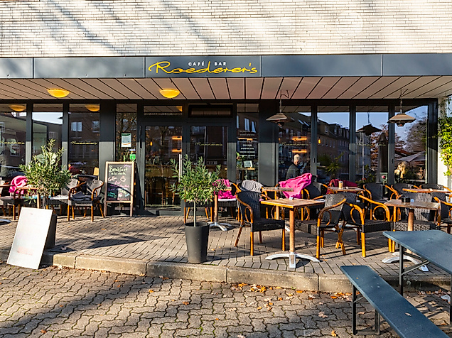 lee_maas_timo_sommer_elbvororte_roeders_3000px_argb_205