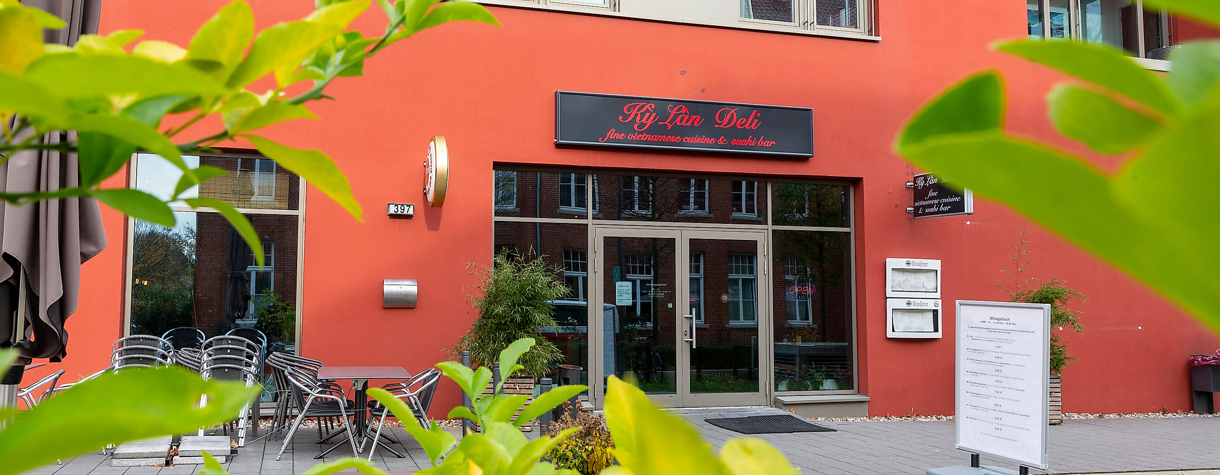 lee_maas_timo_sommer_hamburger_norden_ky_lan_deli_3000px_argb_306