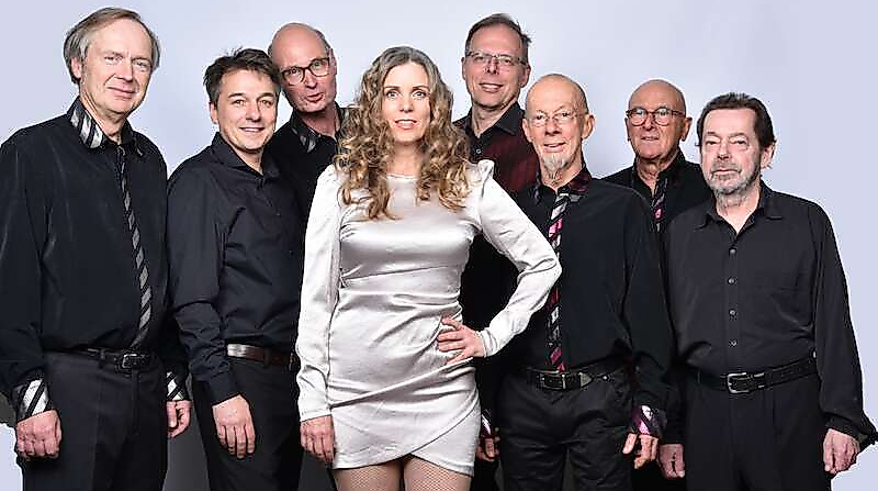 Tanz in die Nacht - mit der Band BALLROOM SIX