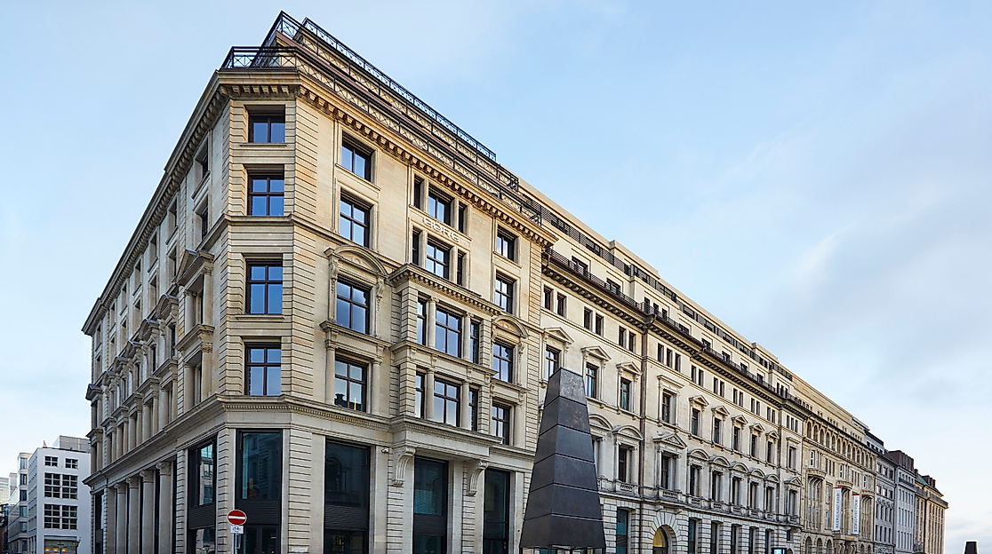 boulevard-alter-wall-c-art-invest-real-estate