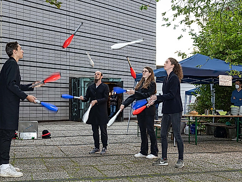 Zirkusspaß für Jung und Alt