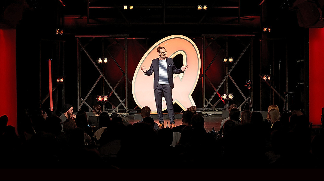 Quatsch Comedy Club Bühne und Publikum