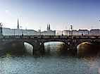 lombards-bruecke_rund-um-die-alster_c-2018-timo-sommer-lee-maas