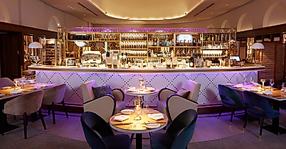 The Dining Room Tresen