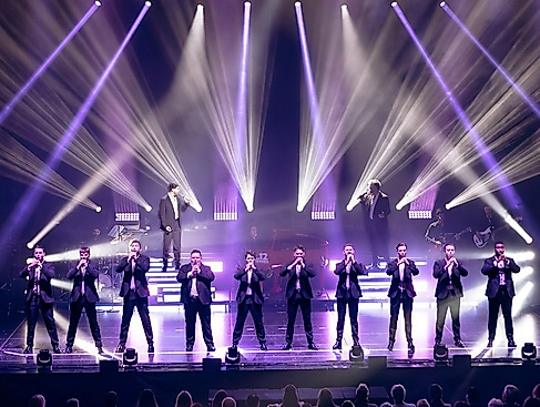 12 Tenors