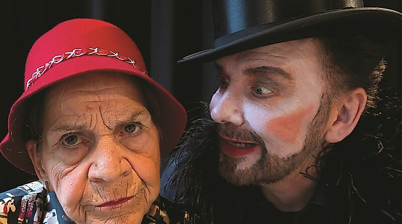 Theater: HELGA - Öffentliche Generalprobe