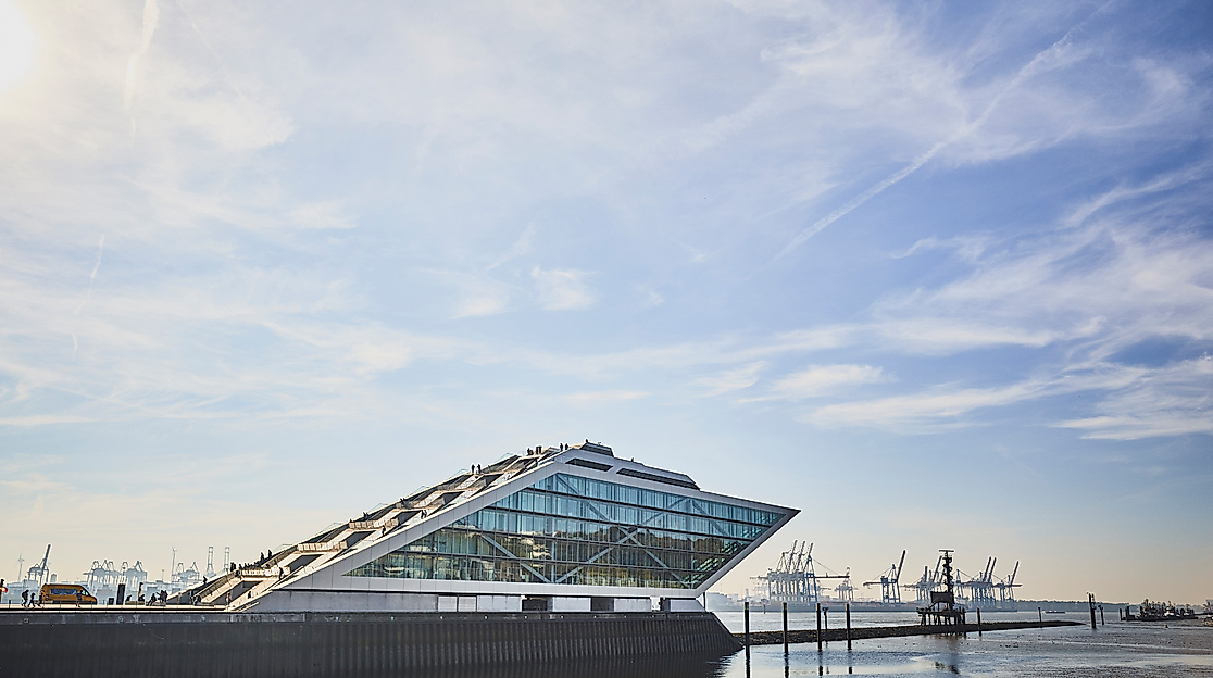 dockland_c-2018-thisisjulia-photography-1