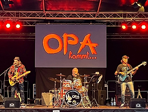 Opa kommt