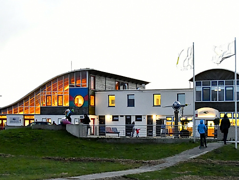 Schatzsuche im Kinderspielhaus