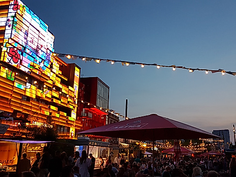 Spielbudenplatz