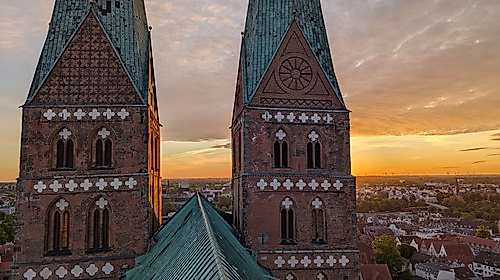 360 Lübeck - Turm- und Gewölbeführung in der Abendstimmung