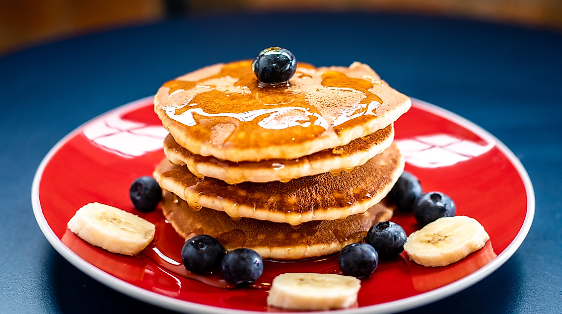 pancakes_c-unsplash-nikldn