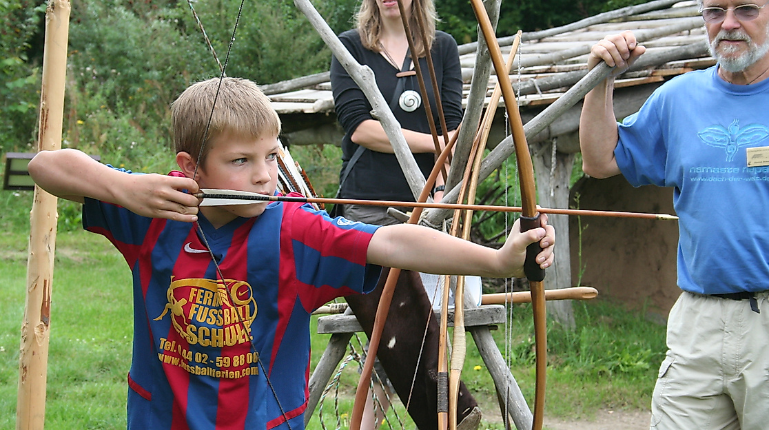 Archäologisches Zentrum Hitzacker - Bogenschiessen