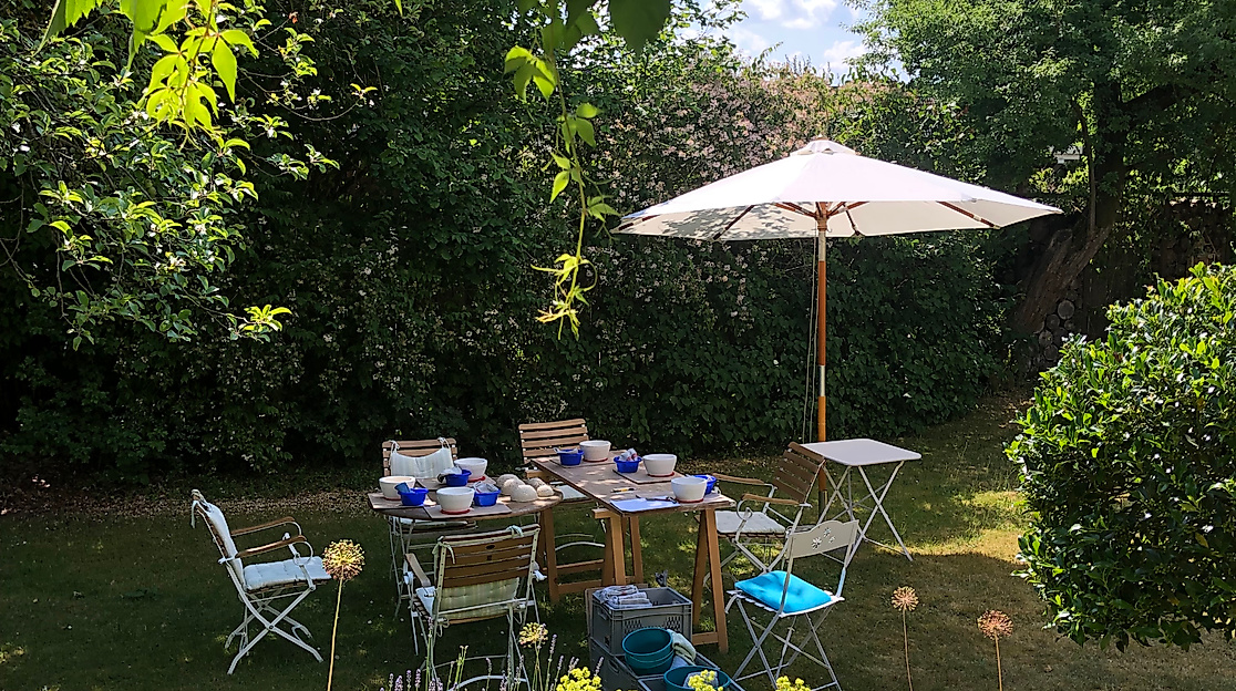 Töpfern im Garten