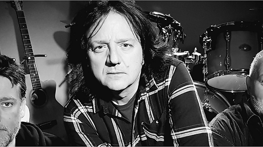 Top Priroryty Top Priroryty - Amazing Rory Gallagher Tribute Band // Guests: The Horbs