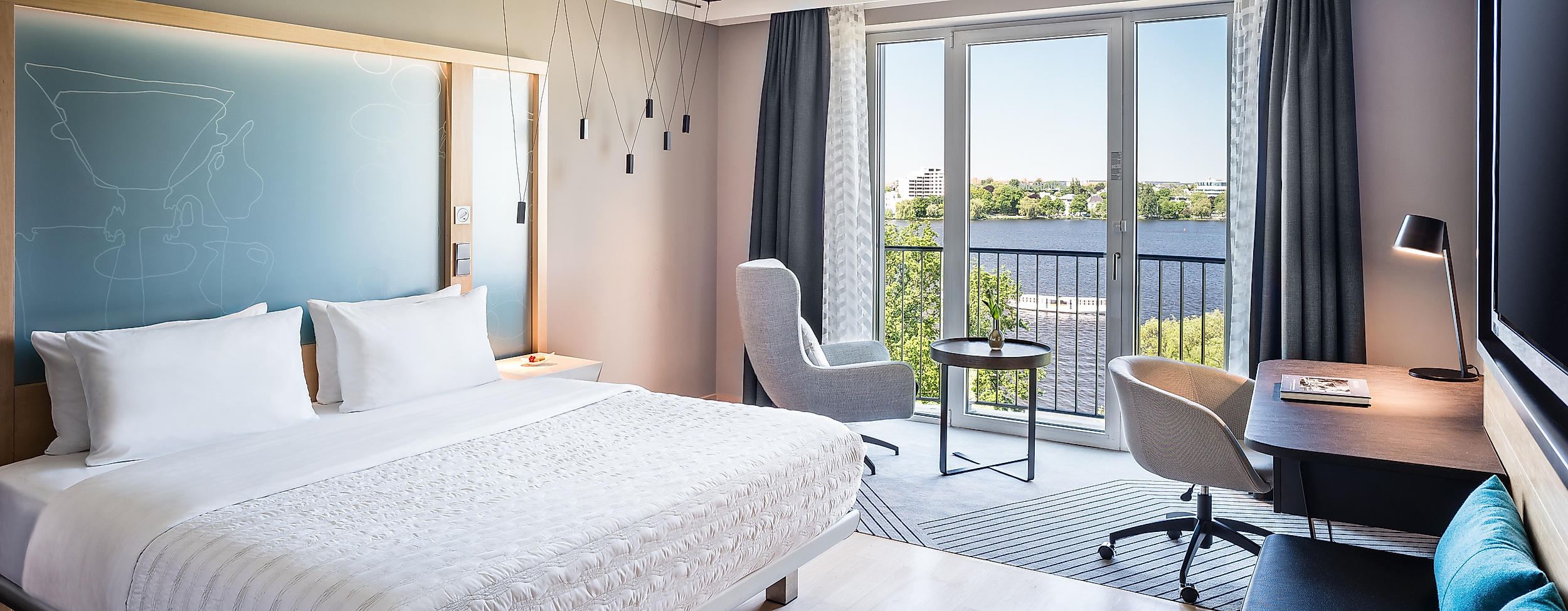 golf-city-paket_hotel-le-meridien_deluxe-zimmer_c-le-meridien-2018-marriott-international-inc_05