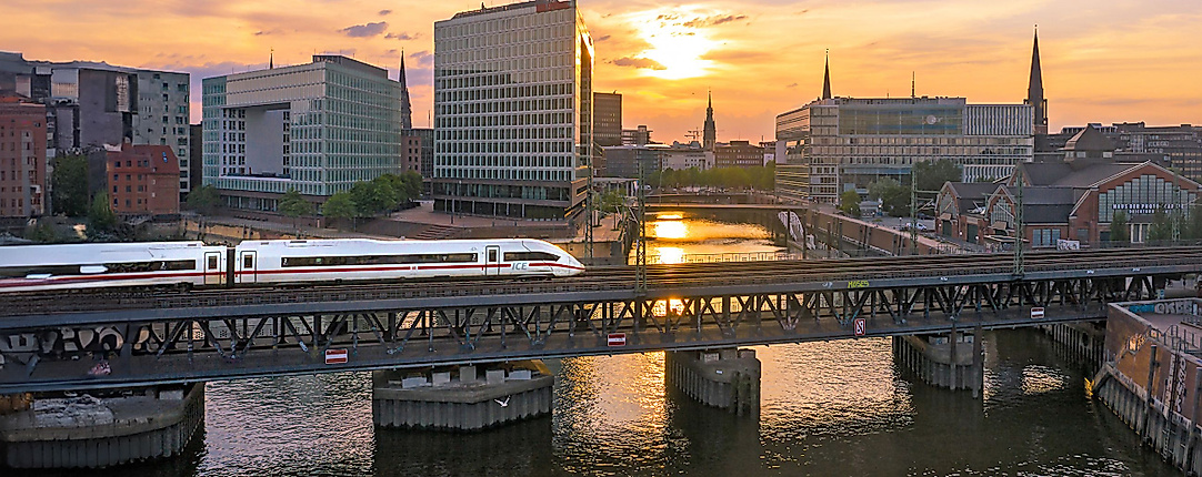 Reisepaket: Hamburg Reisen und Bahn