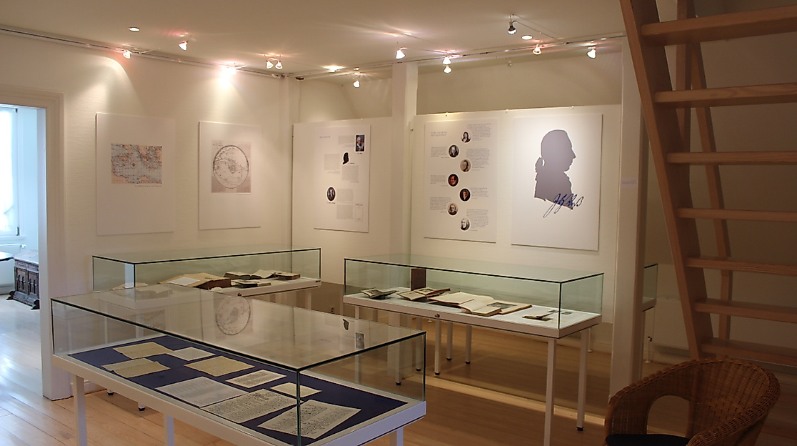 Lesung "Die Lebensgefährtin eines berühmten Mannes hat einen hohen Beruf!"