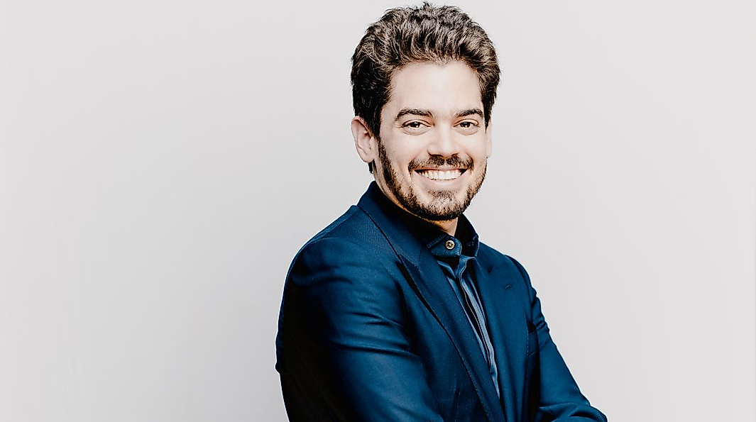 Israel Philharmonic Orchestra / Martin Fröst / Lahav Shani