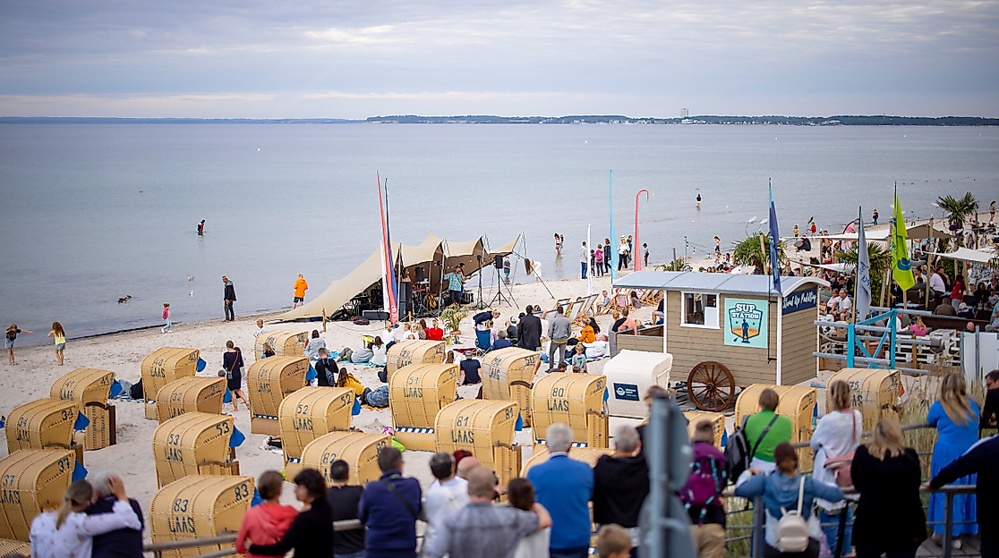 Musik im Strandkorb www.luebecker-bucht-ostsee.de(1)