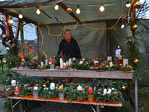 Weihnachtsmarkt in Dellien