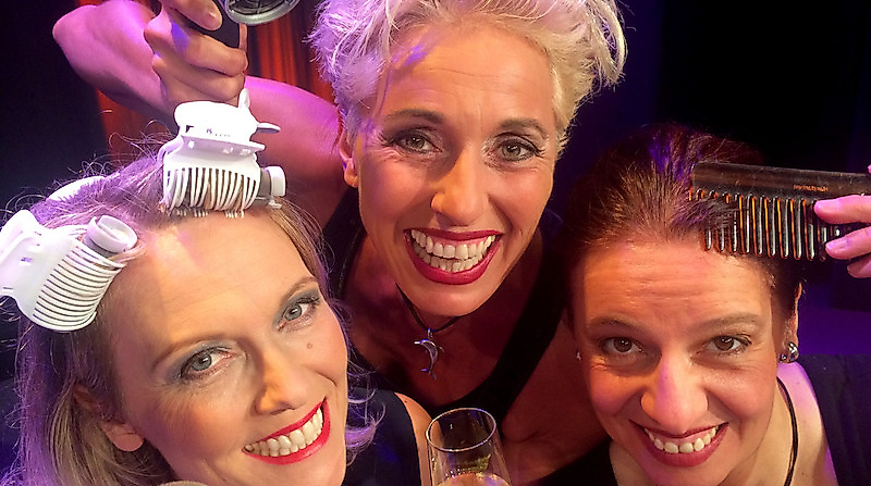 Sekt and the City - Zusatzveranstaltung - Frisch geföhnt und flach gelegt