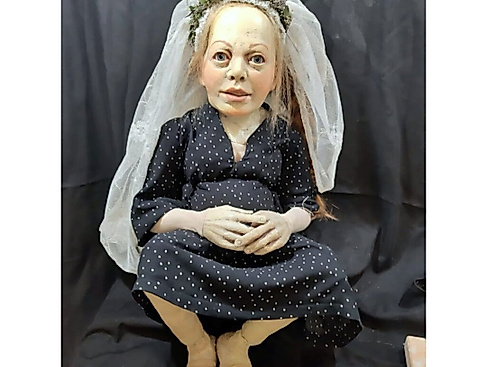 Susi Claus Doppelvorstellung «Wenn Alles auseinander fällt» & «Einer von Euch sein»