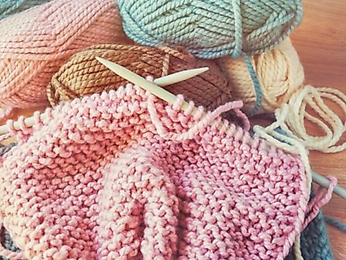 Garnkünstler:innen treffen sich