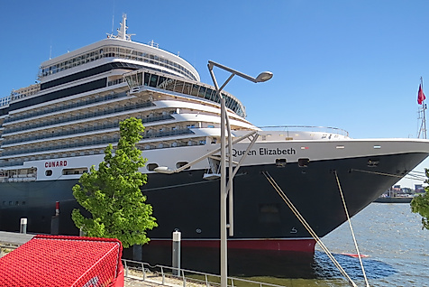 queen-elizabeth_c-blackpictures