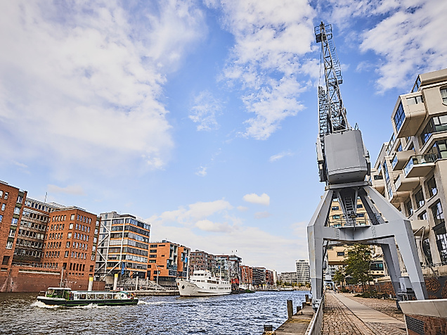 hafencity_sandtorhafen_c-2018-thisisjulia-photography-5