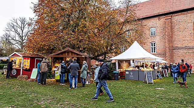Martinsmarkt im Kloster Cismar