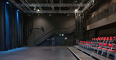 FUNDUS-Theater-c-Meike-Hansen-Arch-Image-web-1-2500x1500