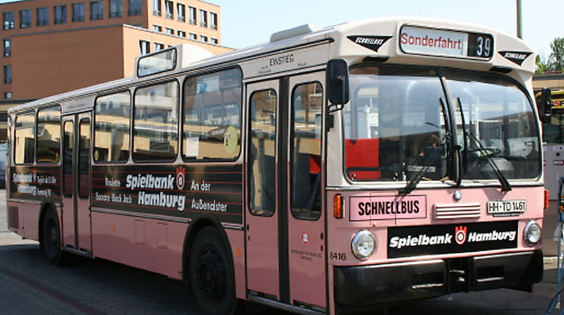 Bustour - Historische Hamburger Busse in Fahrt