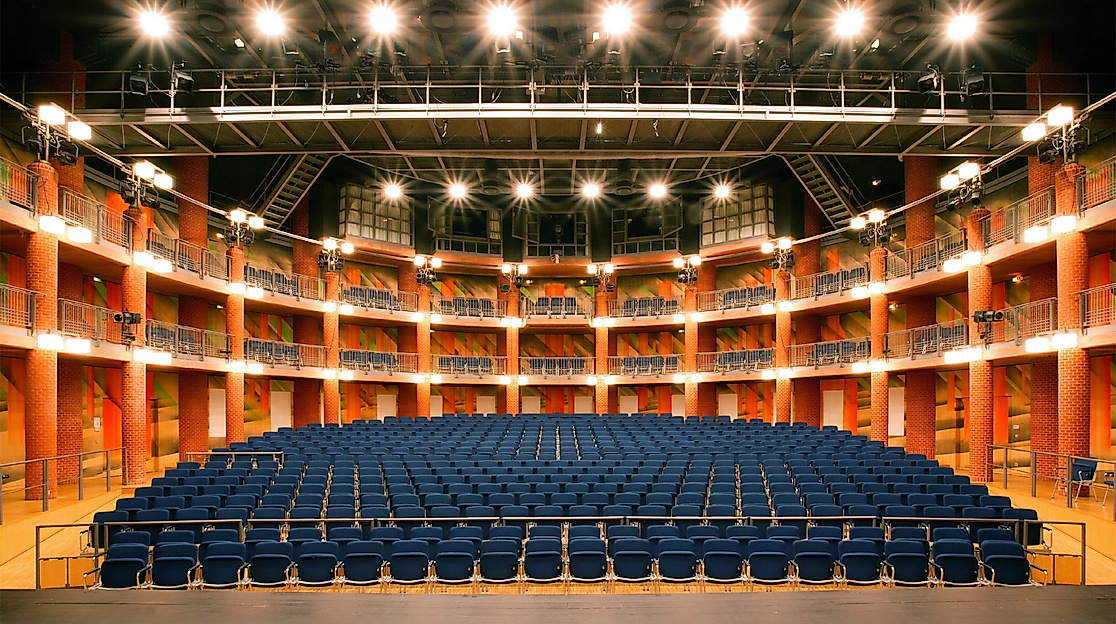 theater itzehoe - Saal