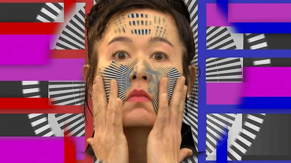 Eröffnung der Ausstellung HITO STEYERL: DEINE MUDDA MACHT SHOW