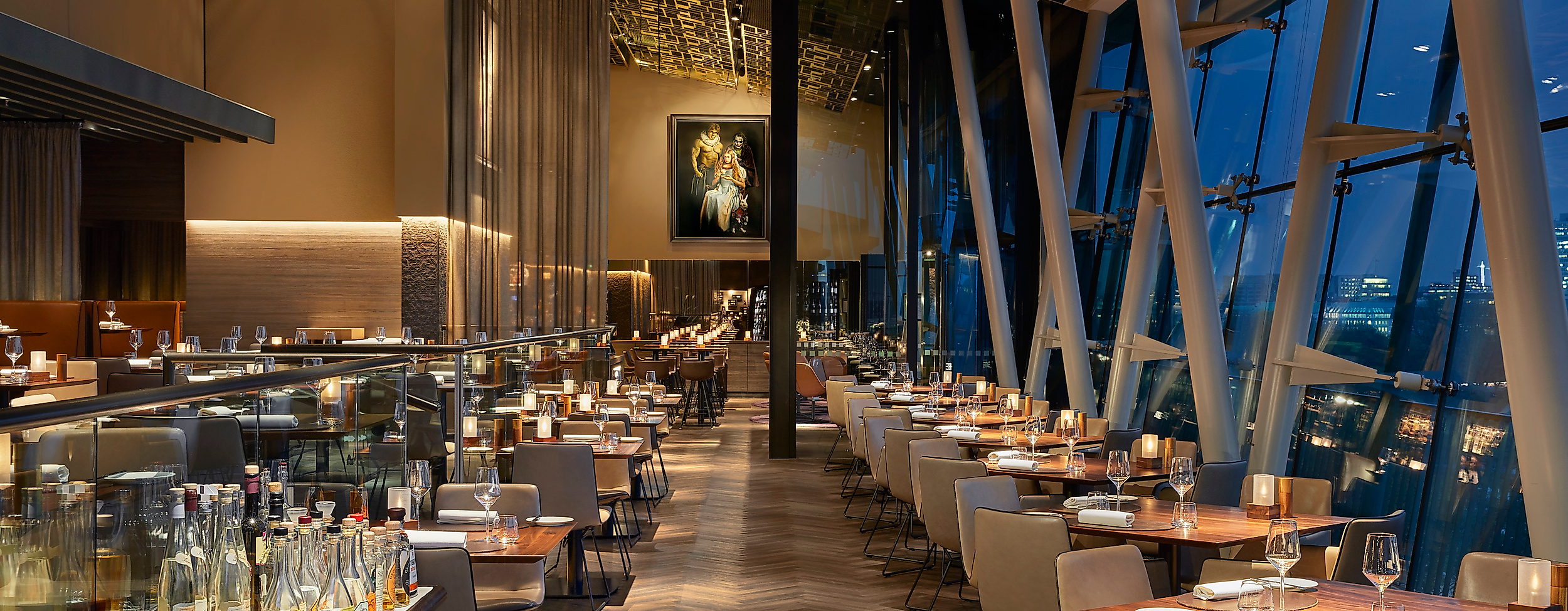 golf-city-paket_hotel-le-meridien_heritage-restaurant-bar_c-le-meridien-2018-marriott-international-inc_03