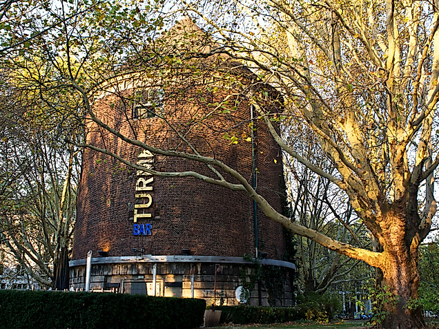 turm-bar_front_c-2018_tschreiber