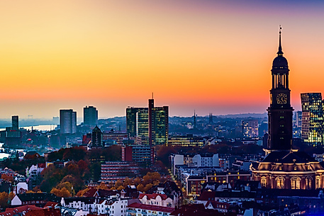 Sonnenuntergang Panorama Hamburger Hafen